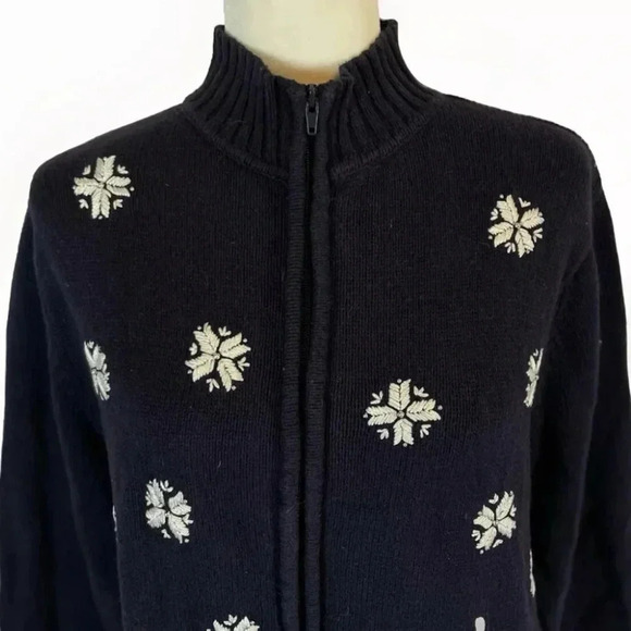 Crystal Kobe Blue Christmas Zip cardigan Sweater Santa's clothes snowflakes M - Picture 7 of 16